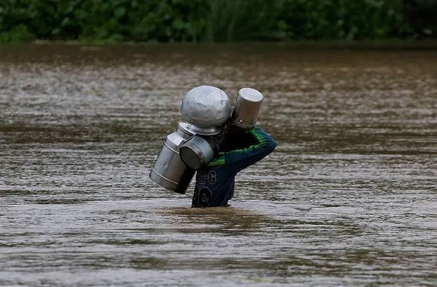 Nearly 150,000 people were evacuated to safer places as the risk of flooding increased after India released water into the Sutlej and Ravi rivers.
