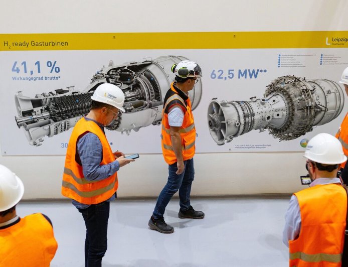 Why time is running out for Germany's green hydrogen industry